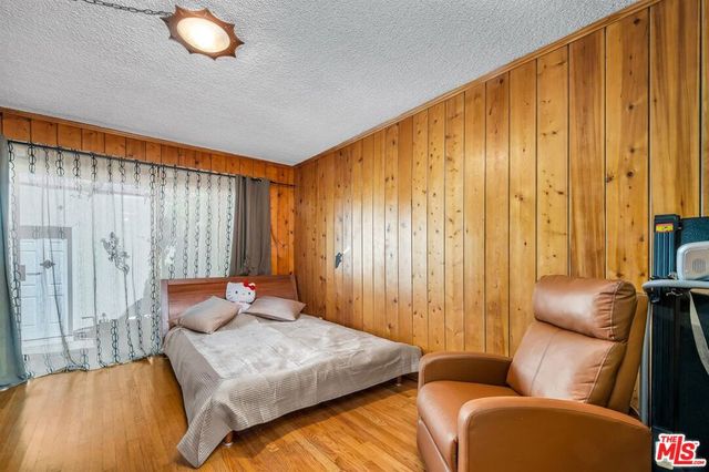 1766 Midvale Avenue, Los Angeles, CA 90024