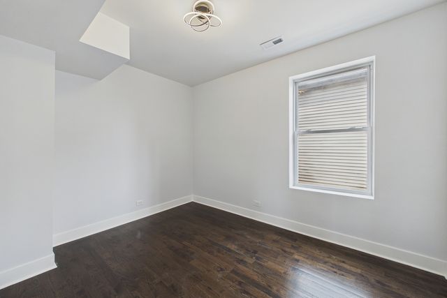 7919 S Ellis Avenue 2, Chicago, IL 60619