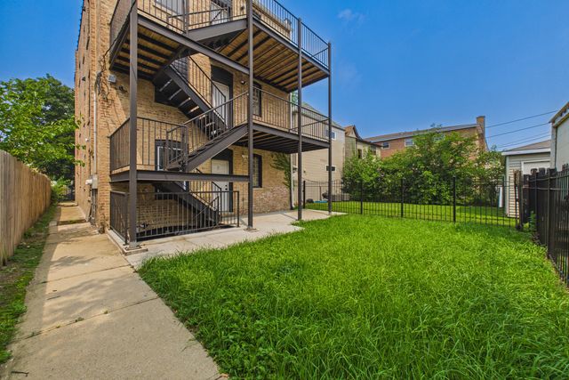 7919 S Ellis Avenue 2, Chicago, IL 60619