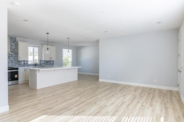 155 Las Flores Dr 39, San Marcos, CA 92069