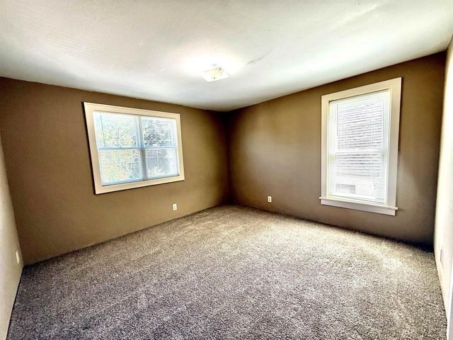 284 4TH STREET, Fond Du Lac, WI 54935