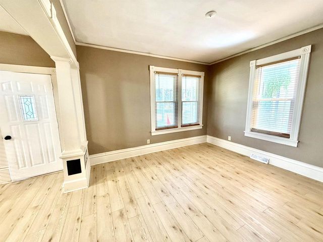 284 4TH STREET, Fond Du Lac, WI 54935