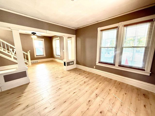284 4TH STREET, Fond Du Lac, WI 54935