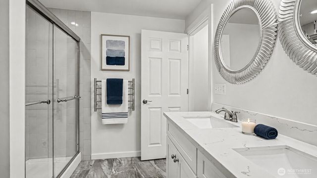 5318 193rd Place SW, Lynnwood, WA 98036