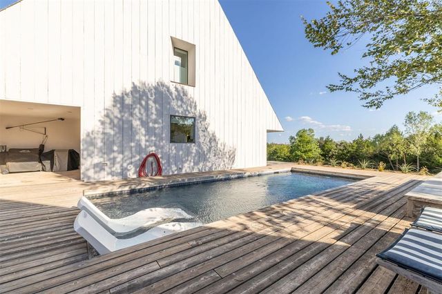 12401 N Bryant Avenue, Edmond, OK 73013