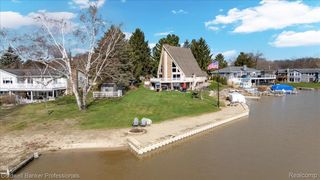 2879 Sunset Circle, Elba Township, MI 48455