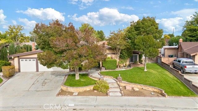 44028 Galion Avenue, Lancaster, CA 93536