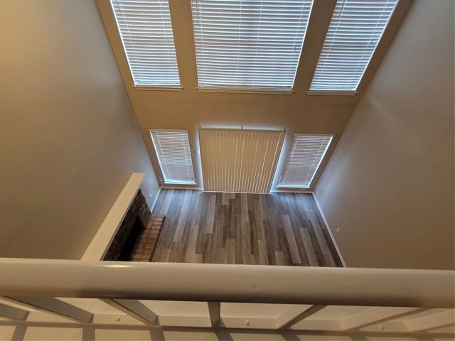 15221 Berry Trail 901, Dallas, TX 75248
