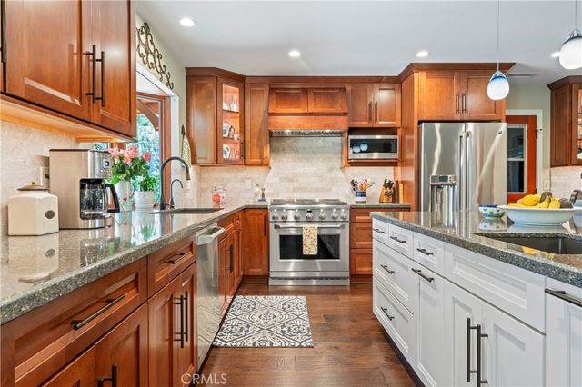 7975 Pearl, Alta Loma, CA 91701