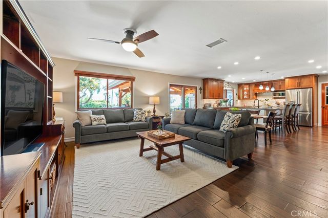 7975 Pearl, Alta Loma, CA 91701