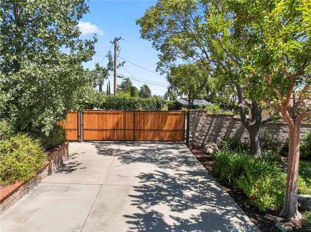 7975 Pearl, Alta Loma, CA 91701