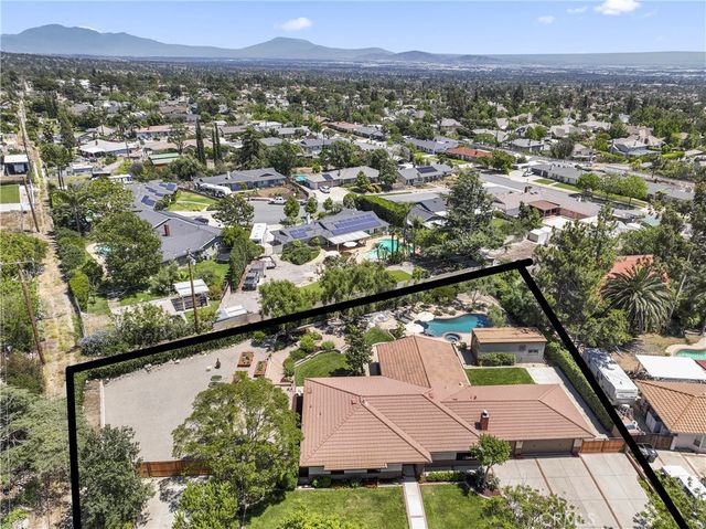 7975 Pearl, Alta Loma, CA 91701