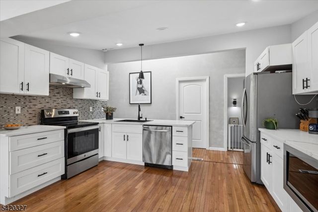 2 Audubon Dr, Denville Twp., NJ 07834