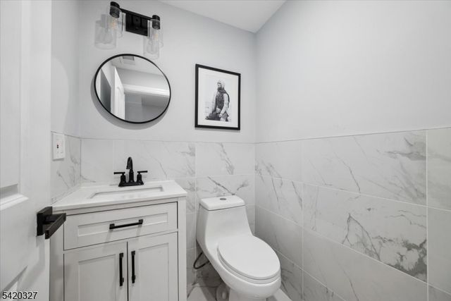 2 Audubon Dr, Denville Twp., NJ 07834