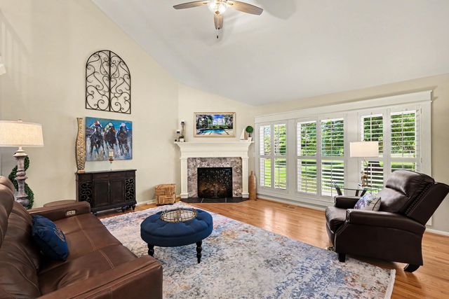 1047 Bayswater Drive, Union, KY 41091
