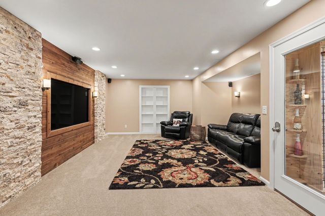 1047 Bayswater Drive, Union, KY 41091