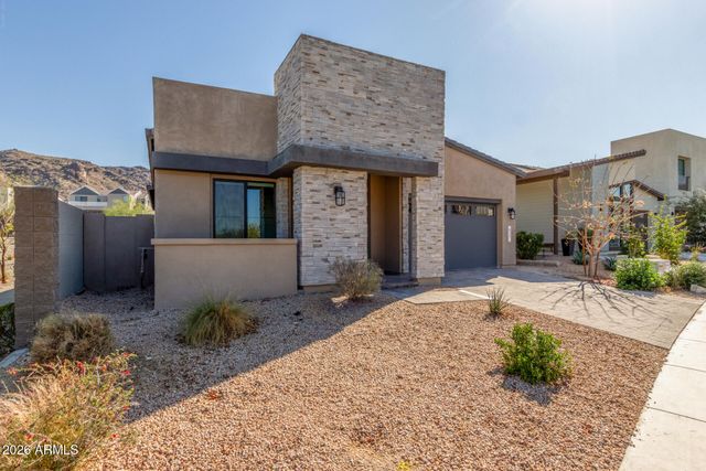 837 E MONTE Way, Phoenix, AZ 85042