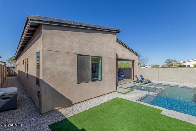 837 E MONTE Way, Phoenix, AZ 85042