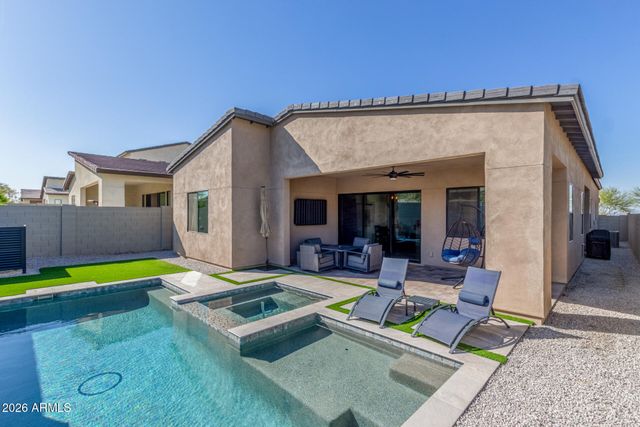 837 E MONTE Way, Phoenix, AZ 85042