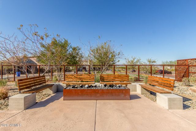 837 E MONTE Way, Phoenix, AZ 85042