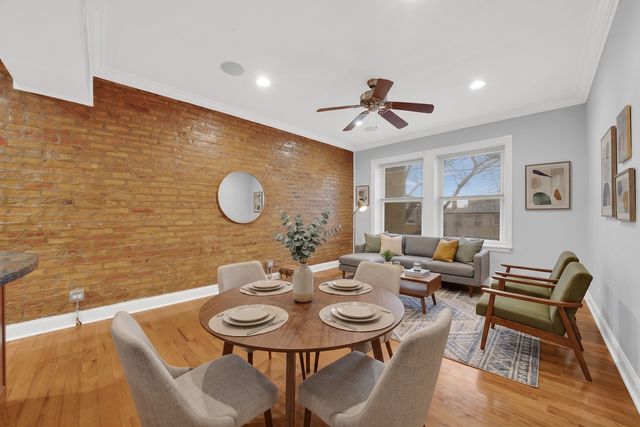 2256 W Arthur Avenue 2, Chicago, IL 60645