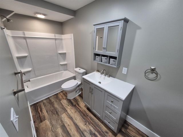 4275 E 8th Street, White Cloud, MI 49349