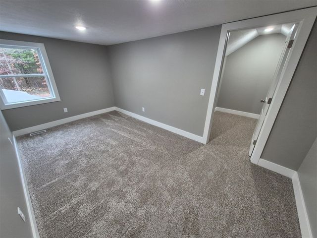 4275 E 8th Street, White Cloud, MI 49349