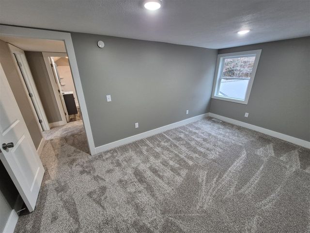 4275 E 8th Street, White Cloud, MI 49349