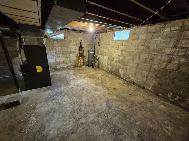 4275 E 8th Street, White Cloud, MI 49349