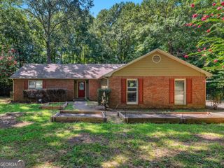 351 Waterford Drive, Jonesboro, GA 30238