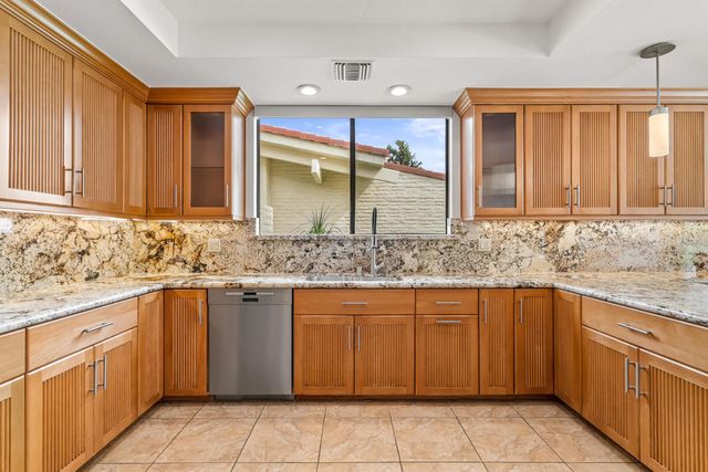 44848 Guadalupe Drive, Indian Wells, CA 92210