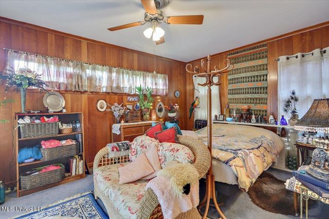 1032 Meadowbrook Road, Jackson, MS 39206