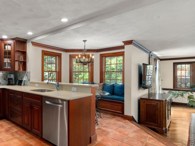 14 Arlmont Street, Arlington, MA 02476