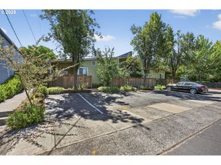 7302 N NEW YORK Ave, Portland, OR 97203