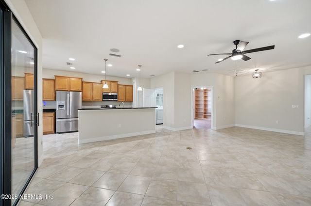 724 WANDERING WOODS Way, Ponte Vedra, FL 32081