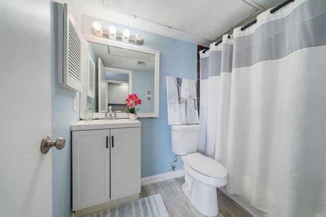 8523 Hearth Drive 35, Houston, TX 77054