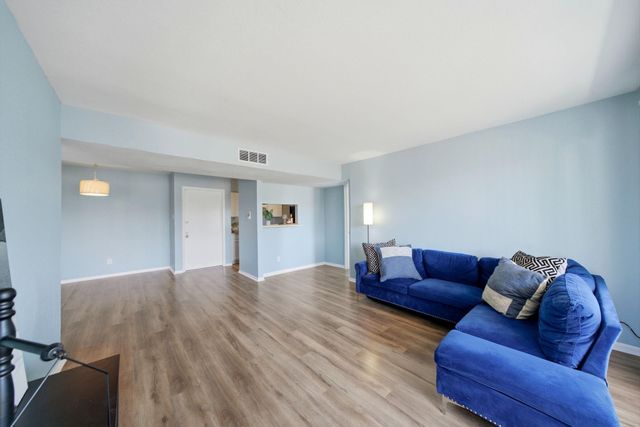 8523 Hearth Drive 35, Houston, TX 77054