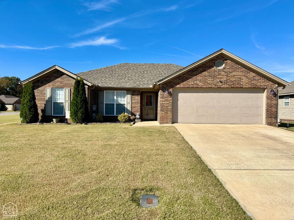 4563 Edinburgh Street, Jonesboro, AR 72405