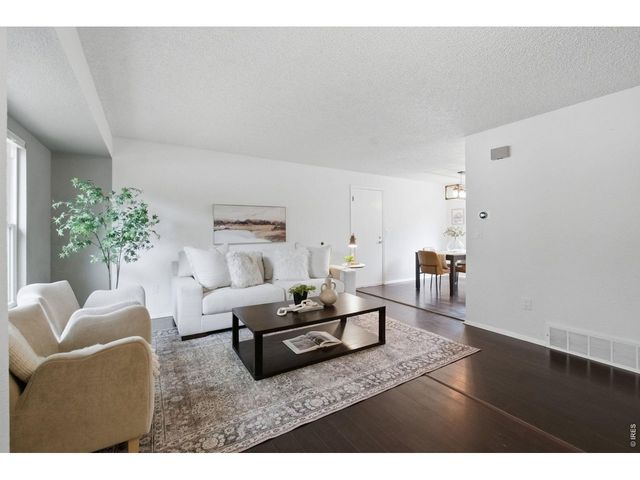 3030 Appaloosa Ct, Fort Collins, CO 80526
