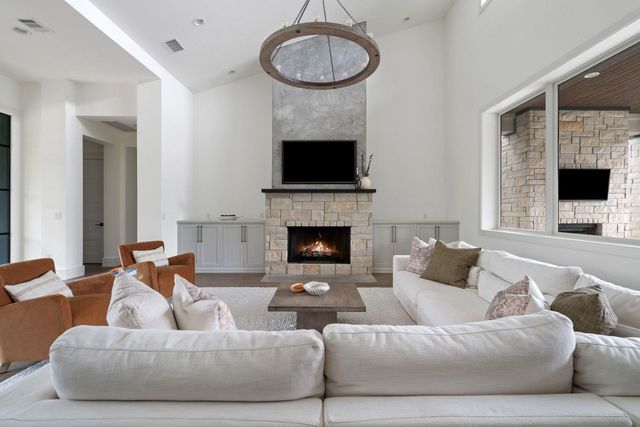 13213 Meridian Park BLVD, Austin, TX 78739