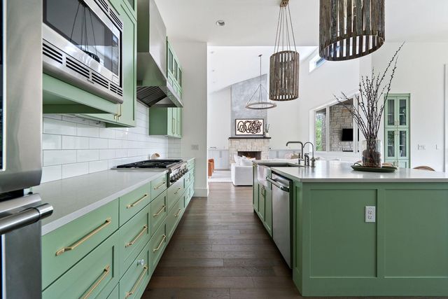 13213 Meridian Park BLVD, Austin, TX 78739