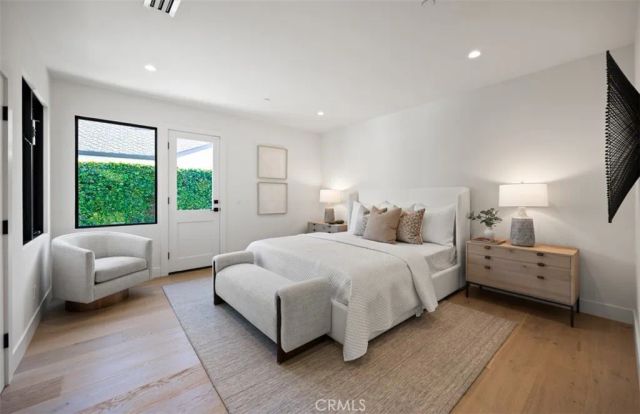 1312 Dover Drive, Newport Beach, CA 92660