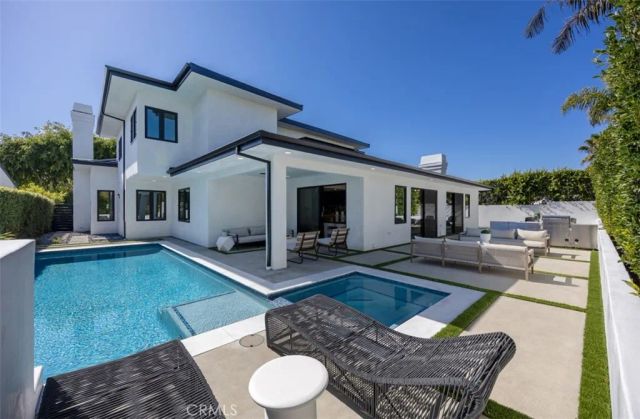 1312 Dover Drive, Newport Beach, CA 92660