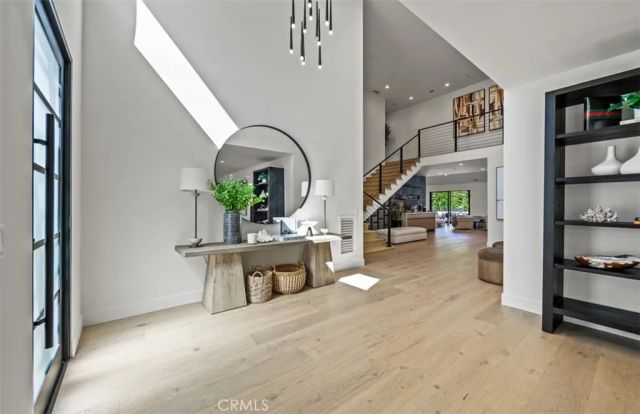 1312 Dover Drive, Newport Beach, CA 92660