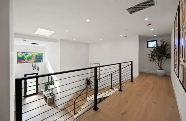 1312 Dover Drive, Newport Beach, CA 92660