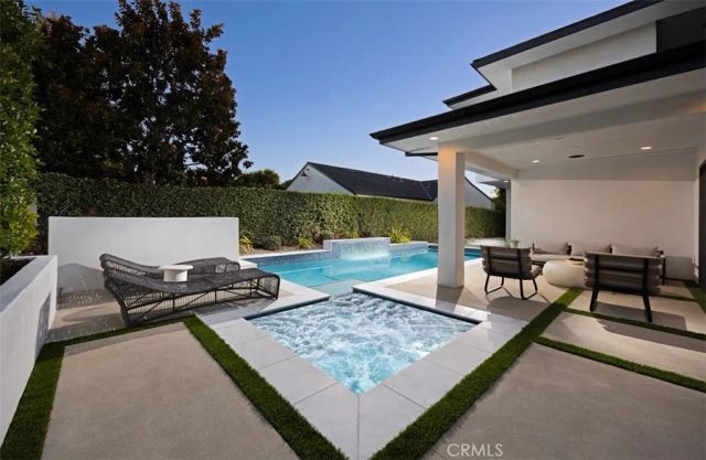1312 Dover Drive, Newport Beach, CA 92660