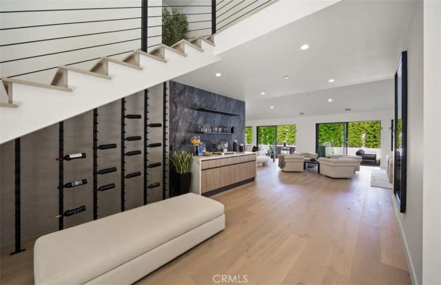 1312 Dover Drive, Newport Beach, CA 92660
