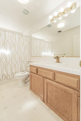 6173 W Pinedale Avenue, Fresno, CA 93722