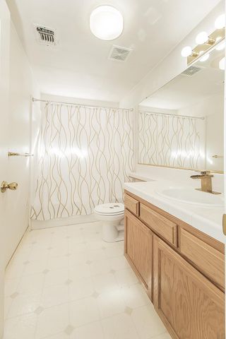 6173 W Pinedale Avenue, Fresno, CA 93722