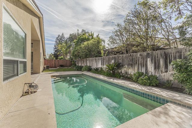 6173 W Pinedale Avenue, Fresno, CA 93722